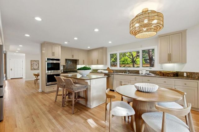 250 Selby Lane, Atherton, CA 94027