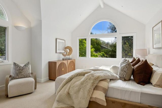 250 Selby Lane, Atherton, CA 94027