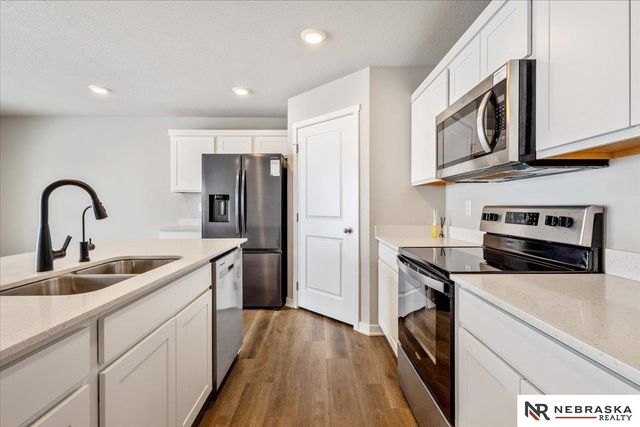 12613 S 204th Avenue, Gretna, NE 68028