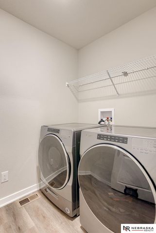 12613 S 204th Avenue, Gretna, NE 68028