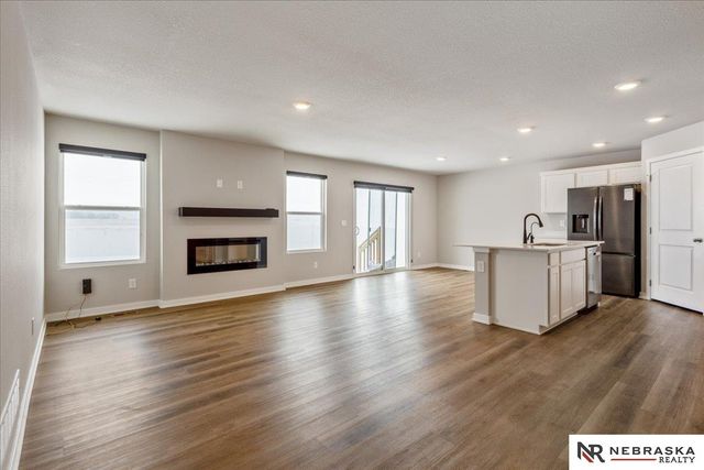 12613 S 204th Avenue, Gretna, NE 68028