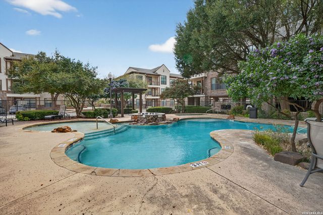 7342 Oak Manor Dr Apt 1104, San Antonio, TX 78229