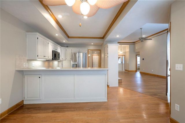 4129 SW Homestead Drive, Lee's Summit, MO 64082