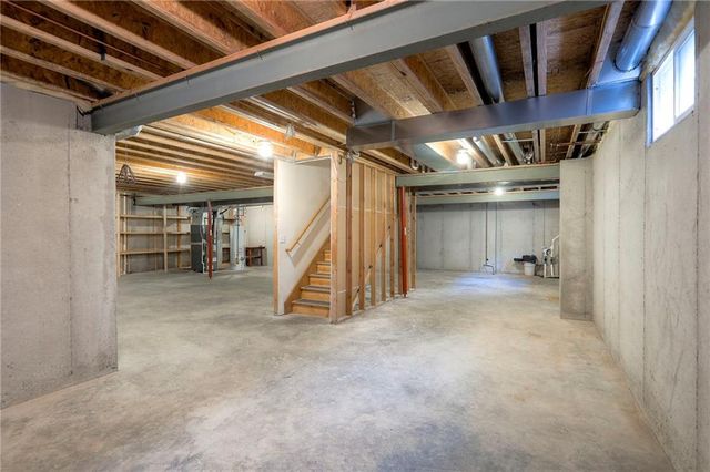 4129 SW Homestead Drive, Lee's Summit, MO 64082