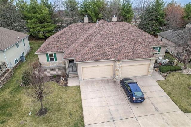 4129 SW Homestead Drive, Lee's Summit, MO 64082