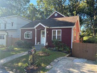 816 Berkeley NW Avenue, Atlanta, GA 30318