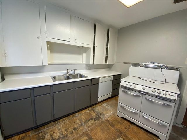 1914 Cullen Ave A, Austin, TX 78757