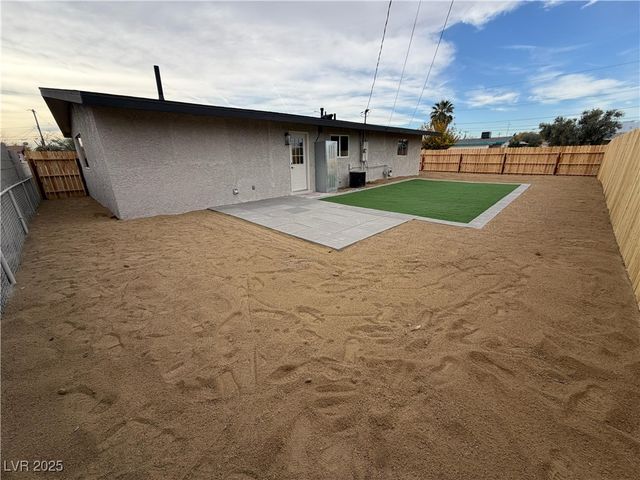 616 Bowman Avenue, Las Vegas, NV 89106