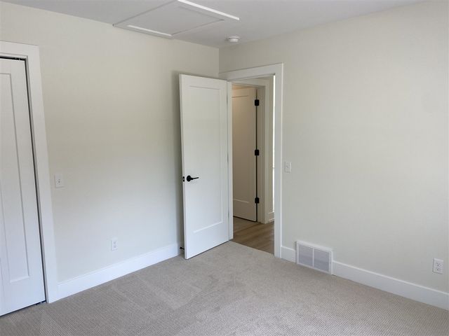 728 Violet Way, Saint Joseph, MI 49085