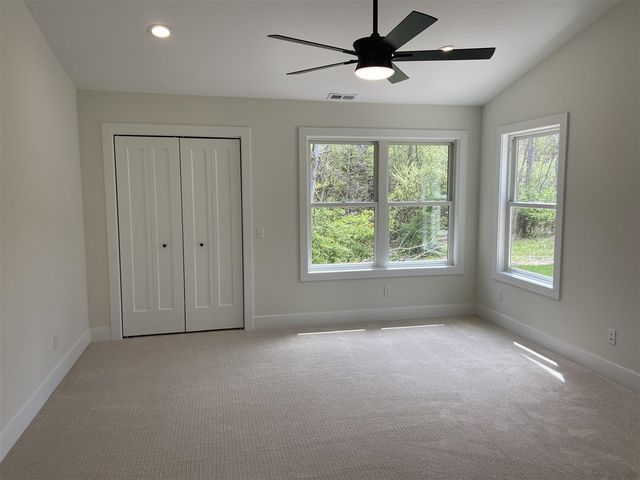 728 Violet Way, Saint Joseph, MI 49085