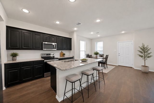 422 Milverton Drive, Fort Worth, TX 76036