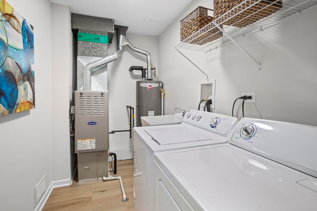 1454 N Elmhurst Road 102B, Mount Prospect, IL 60056