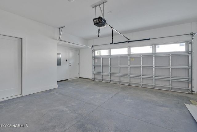 2866 Worth Drive, Wilmington, NC 28412