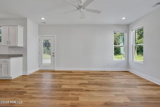 2866 Worth Drive, Wilmington, NC 28412