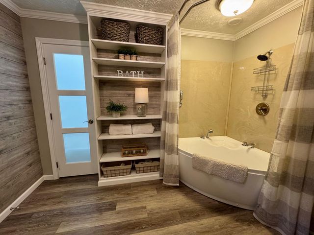 703 Dorchester Drive, Springfield, OH 45506