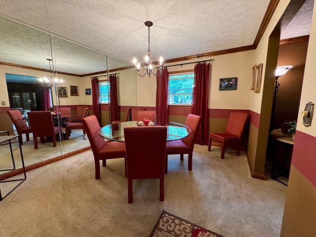 703 Dorchester Drive, Springfield, OH 45506