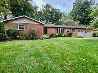 703 Dorchester Drive, Springfield, OH 45506