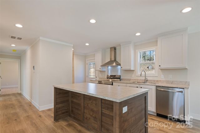 77 Geiranger Drive, Clyde, NC 28721