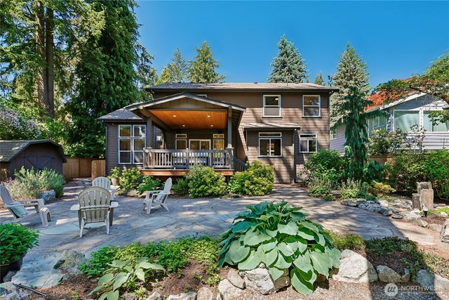 7015 NE 138th Street, Kirkland, WA 98034