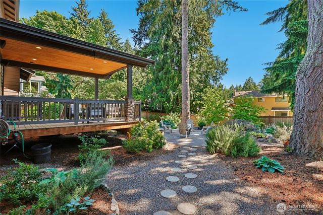 7015 NE 138th Street, Kirkland, WA 98034