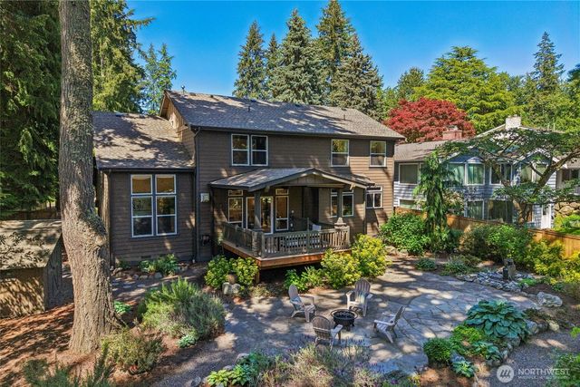 7015 NE 138th Street, Kirkland, WA 98034