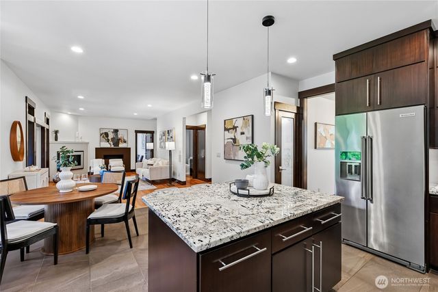7015 NE 138th Street, Kirkland, WA 98034