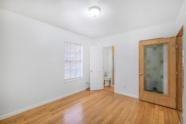 402 Bomar Street, Houston, TX 77006