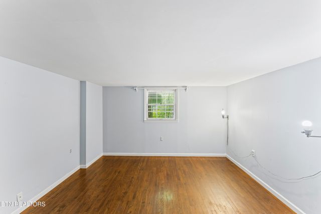 212 W Central Ave, Sweetwater, TN 37874