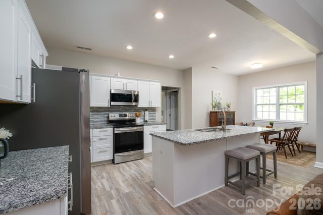 2960 Walter Drive NW, Concord, NC 28027