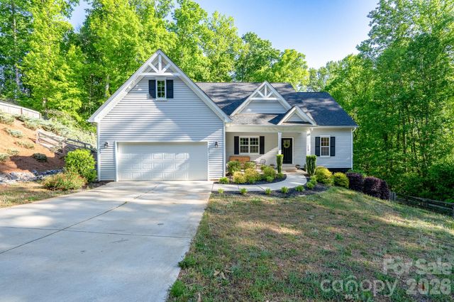 2960 Walter Drive NW, Concord, NC 28027