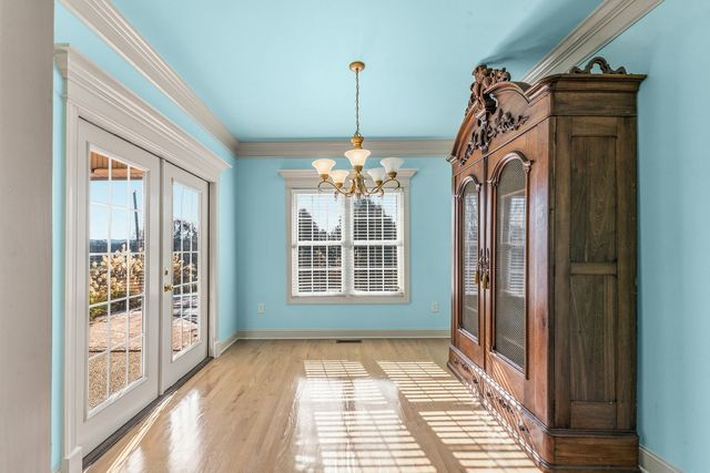 3693 Trousdale Ln, Columbia, TN 38401