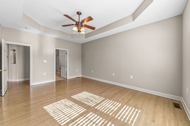 3693 Trousdale Ln, Columbia, TN 38401