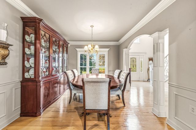 3693 Trousdale Ln, Columbia, TN 38401