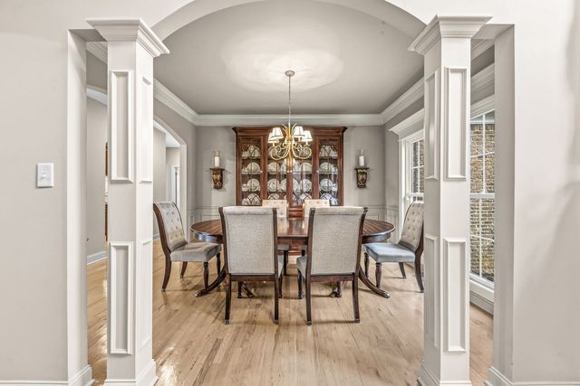 3693 Trousdale Ln, Columbia, TN 38401