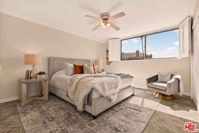 100 S Doheny Drive 402, Los Angeles, CA 90048