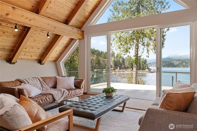 123 E Orre Nobles Road, Union, WA 98592