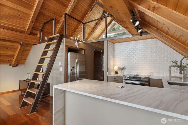 123 E Orre Nobles Road, Union, WA 98592