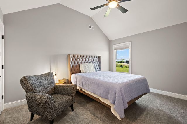 13431 Redbud Drive, St. John, IN 46373