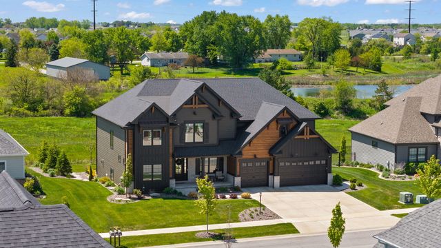 13431 Redbud Drive, St. John, IN 46373