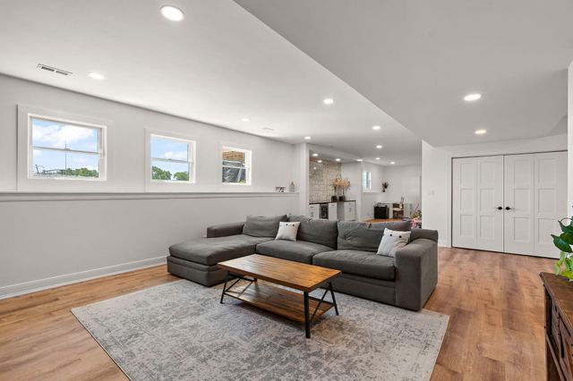 13431 Redbud Drive, St. John, IN 46373