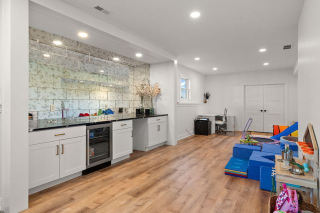 13431 Redbud Drive, St. John, IN 46373