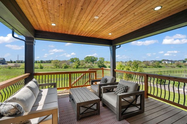 13431 Redbud Drive, St. John, IN 46373