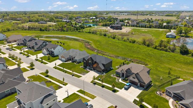 13431 Redbud Drive, St. John, IN 46373