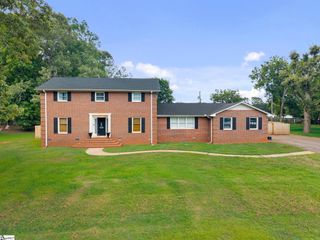 151 Carlisle Bennet Road, Spartanburg, SC 29307