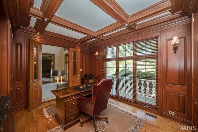 16925 Lewis Spring Farms Road, St Louis, MO 63005