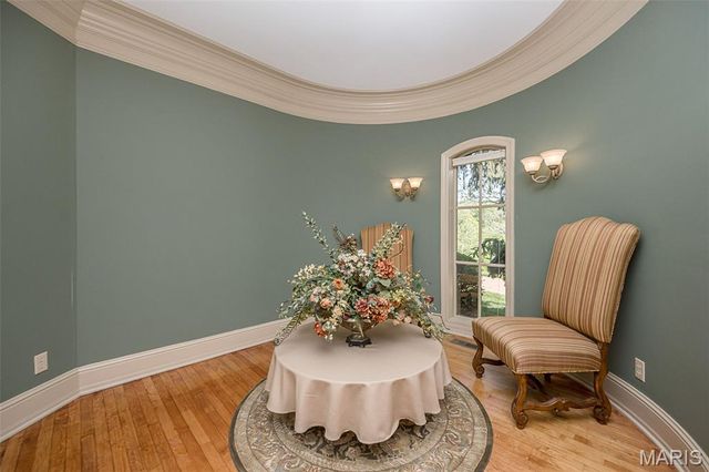16925 Lewis Spring Farms Road, St Louis, MO 63005