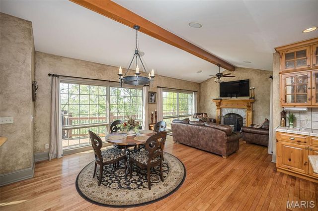 16925 Lewis Spring Farms Road, St Louis, MO 63005
