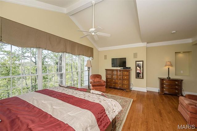 16925 Lewis Spring Farms Road, St Louis, MO 63005