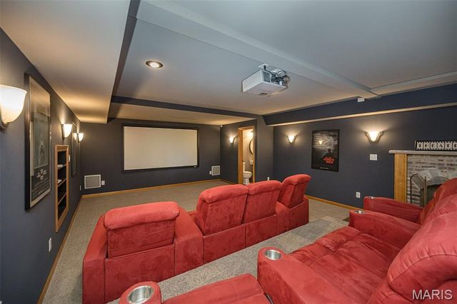 16925 Lewis Spring Farms Road, St Louis, MO 63005