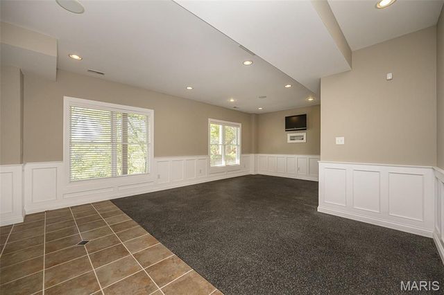 16925 Lewis Spring Farms Road, St Louis, MO 63005